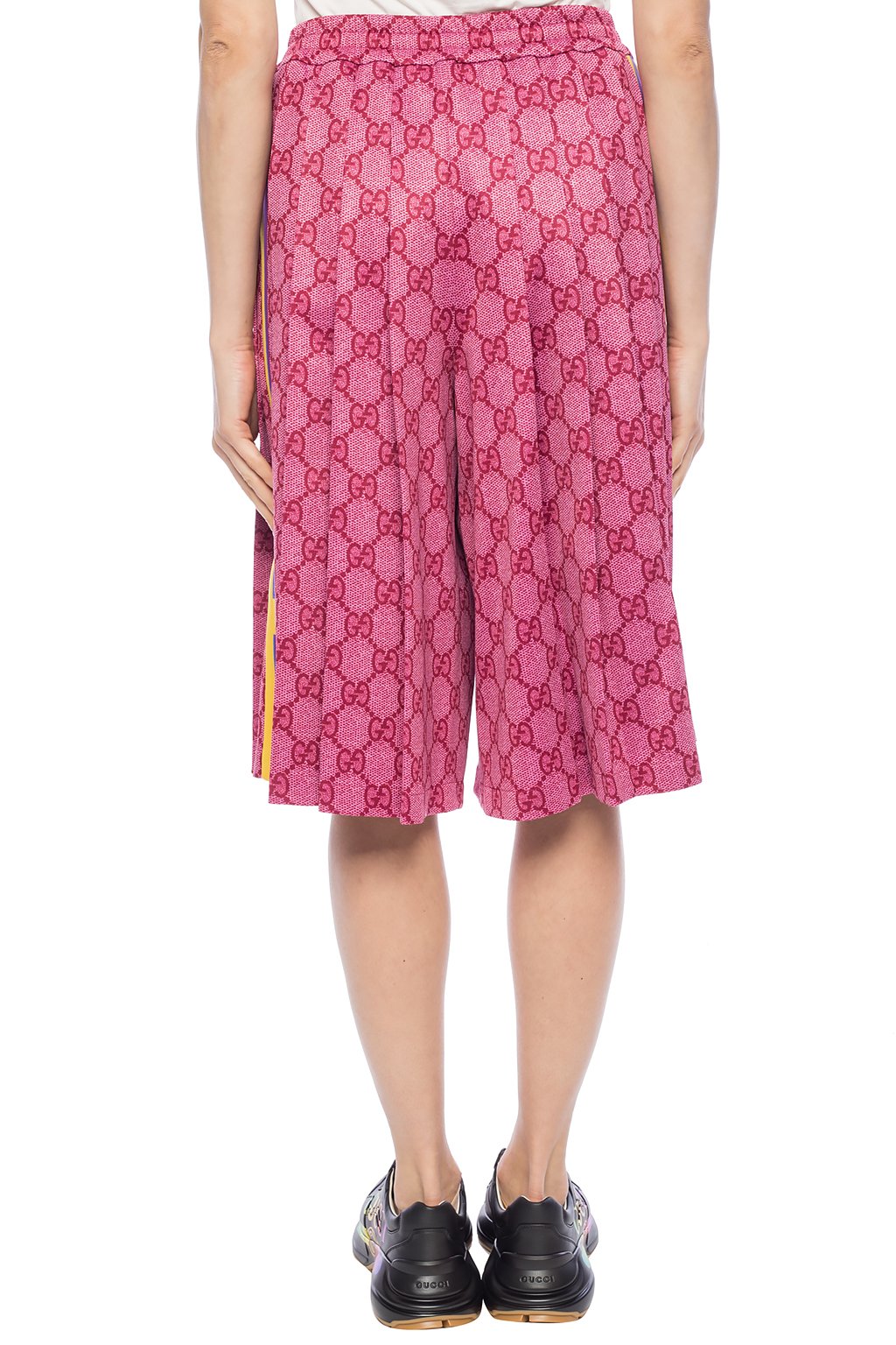 Gucci store pink shorts